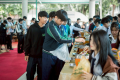 LINE_ALBUM_31.10.68-ครบรอบ-52-ปี-วท.ยส._251031_131