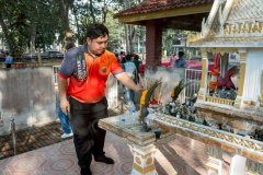 LINE_ALBUM_ไหว้พระสักการะสิ่งศักดิ์สิทธิ์-และต้._251009_47