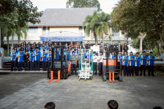 LINE_ALBUM_11-ธ.ค.-2568-รับมอบ-รถโฟร์คลิฟท์_251211_82