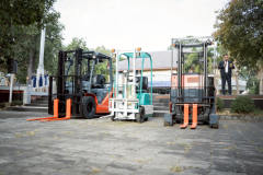 LINE_ALBUM_11-ธ.ค.-2568-รับมอบ-รถโฟร์คลิฟท์_251211_93