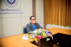 LINE_ALBUM_28-พ.ค.-ประชุมชี้แจงแนวทางศูนย์บ่มเพาะผู้ประกอบการ_260719_19