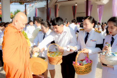 LINE_ALBUM_พิธีเฉลิมพระเกียรติสมเด็จพระนางเจ้าฯ_260719_85