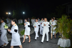 LINE_ALBUM_31-พ.ค-พิธีพระราชทานพุ่มดอกบัวประดิษฐ์_260719_22