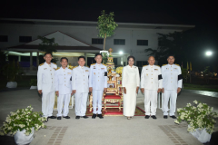 LINE_ALBUM_31-พ.ค-พิธีพระราชทานพุ่มดอกบัวประดิษฐ์_260719_4