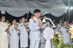 LINE_ALBUM_31-พ.ค-พิธีพระราชทานพุ่มดอกบัวประดิษฐ์_260719_45