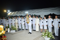 LINE_ALBUM_31-พ.ค-พิธีพระราชทานพุ่มดอกบัวประดิษฐ์_260719_53