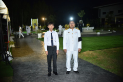 LINE_ALBUM_31-พ.ค-พิธีพระราชทานพุ่มดอกบัวประดิษฐ์_260719_75