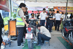 LINE_ALBUM_10-เม.ย.-69-อาชีวะ-ขนส่ง-อาสาช่วยประชาชน_260410_61