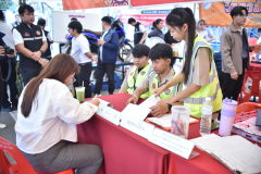 LINE_ALBUM_10-เม.ย.-69-อาชีวะ-ขนส่ง-อาสาช่วยประชาชน_260410_71