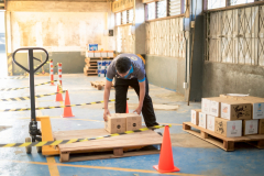 LINE_ALBUM_8-ธ.ค.-68-ทดสอบมาตรฐานฝีมือแรงงานโลจิสติกส์_251209_127